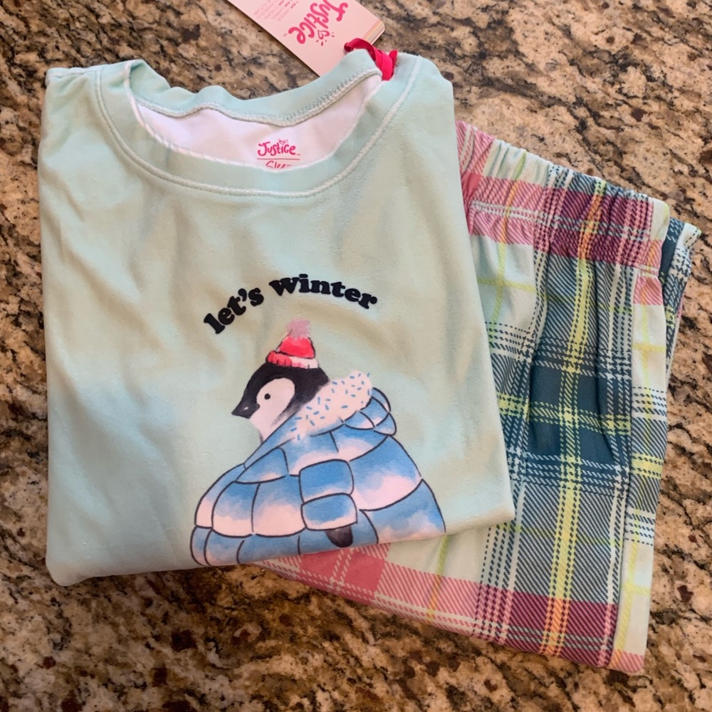 NWT girls pajamas